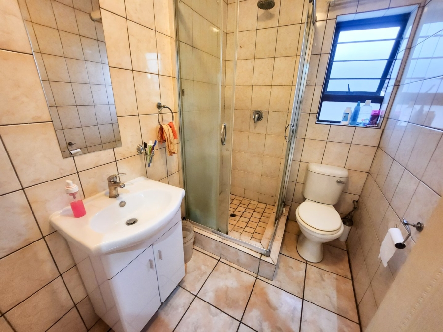 2 Bedroom Property for Sale in Flamwood North West